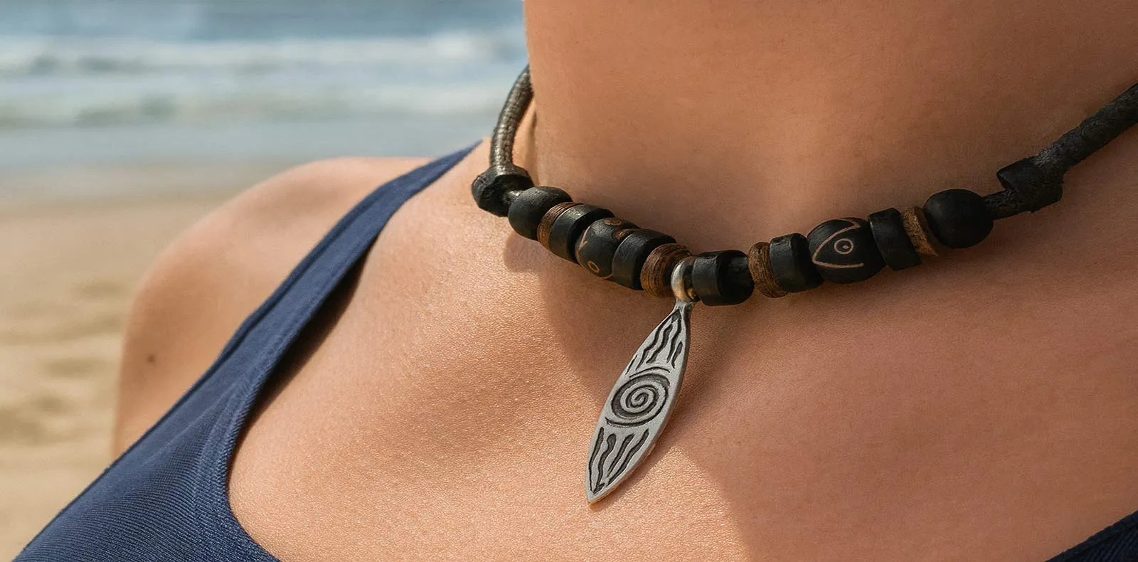 Handgemacht Surferketten ideal für Damen und Herren.