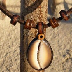 Surferschmuck Kauri Muschelkette Damenkette für Damen und Herren - Ideal für Strand Muschel Leder Halskette Männer Braune Muschel !