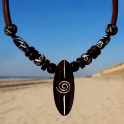 Surferkette Kitesurf Halskette Lederkette für Damen und Herren Ideal für Strand oder Beruf zu Tragen.