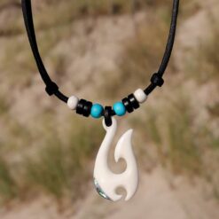 Herren Hei-Matau Angelhaken Lederkette für Damen und Herren aus Neuseeland , aus Knochen Anhänger Männer Leder Halskette Maori Schmuck