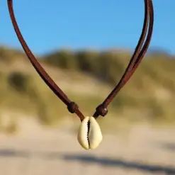 Kauri Muschel Unisex Halskette Perfekt für Sommer Strand und Meer -Ideal für Surfer Männer und Frau