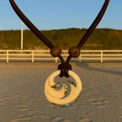 Koru Farnblatt Lederkette Halskette -Hoffnung und Wachstum . ideal für Damen . Anhänger aus Neuseeland.