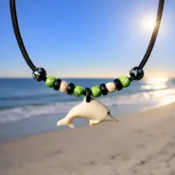 Lederkette Delfin Anhänger Halskette für Kinder, Damen und Herren - Ideal am Strand oder in der Stadt tragen. 100% Wasserfest . Männer Leder Halskette