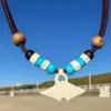Ozean Rochen Kinder Kette aus natürlichen Materialien. Perfekt für Strand. Unisex Schmuck für Kinder, die das Meer lieben.