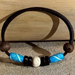 Surfer Armband aus Leder für Damen Herren , Sylt Leder Armband Ideals für Strand oder Stadt zu Tragen , 100 % Wasserfest!